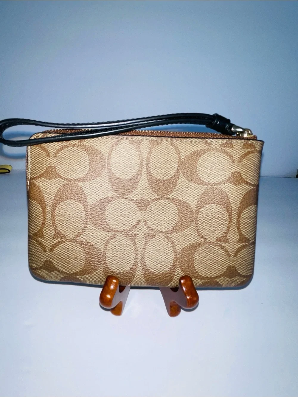 Coach Corner Zip Wristlet Signature Canvas Leather Stripe Khaki Black Gold - Picture 2 of 6